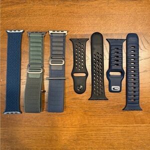 Apple Watch Genuine Bands x4 + 1 Nomad band
